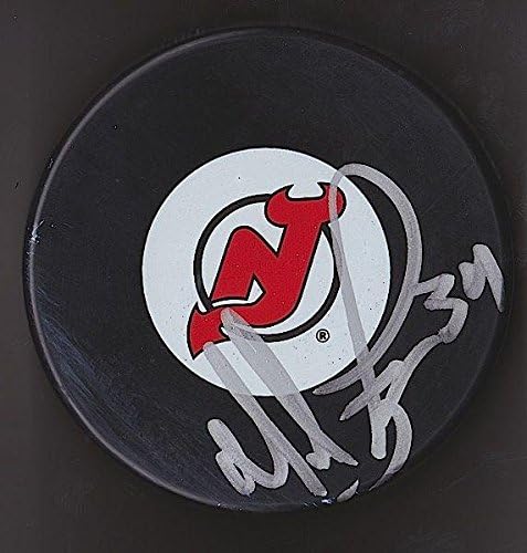 Mark Fein potpisao je pak NJ Devils s autogramom koa-pak NHL-a
