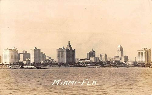 Miami Florida pogled iz ptičje perspektive s druge strane vode prava fotografija 53222