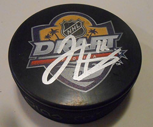 Jansen Harkins potpisao je hokejaški pak na NHL draftu 2015. s Vinnipeg Jetsima - NHL Pakovima s autogramima